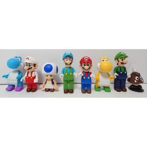 Super Mario Bros Nintendo Figure Lot‎ of 8 – Mario Luigi Yoshi Toad 2010-2011